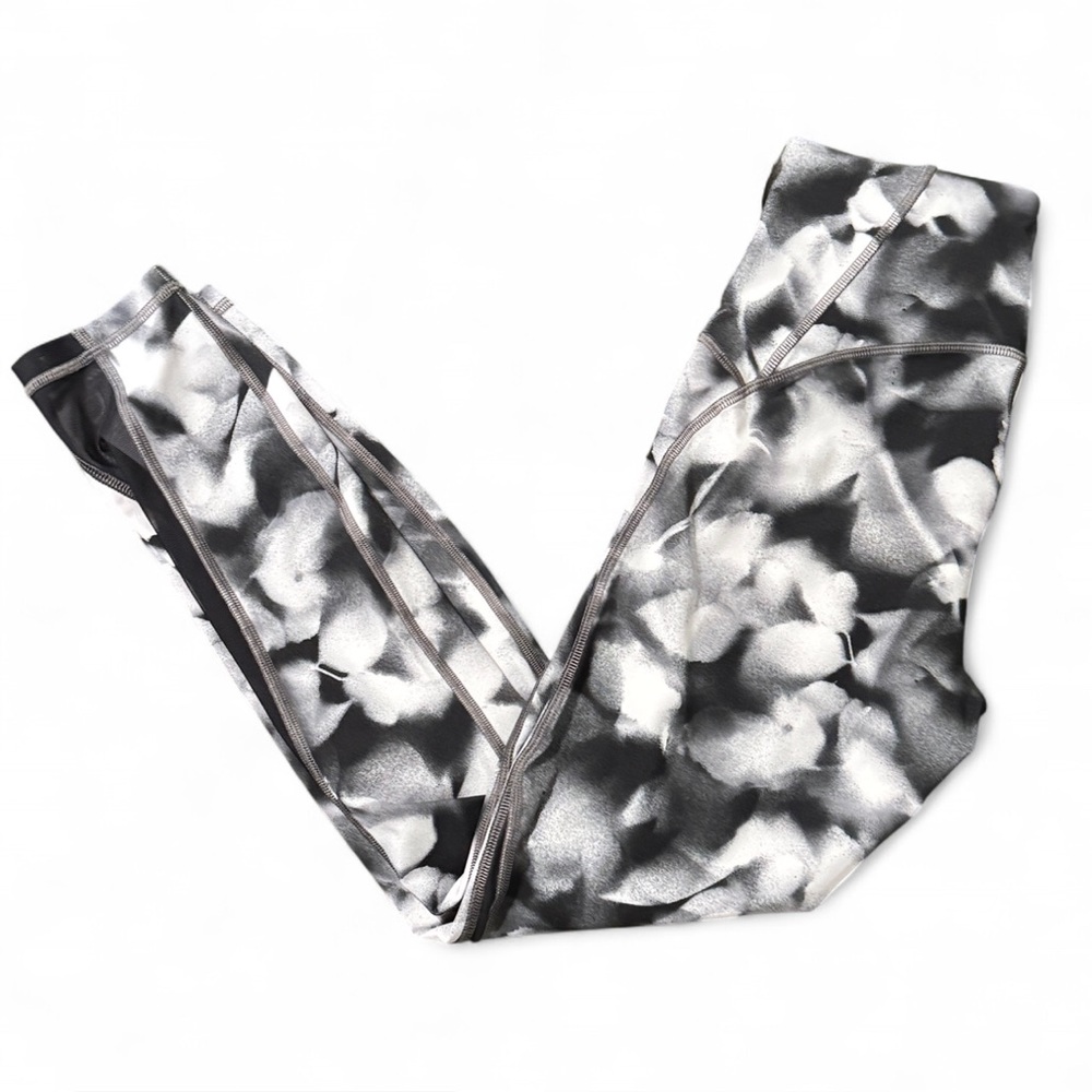 lululemon athletica Black and White Leggings